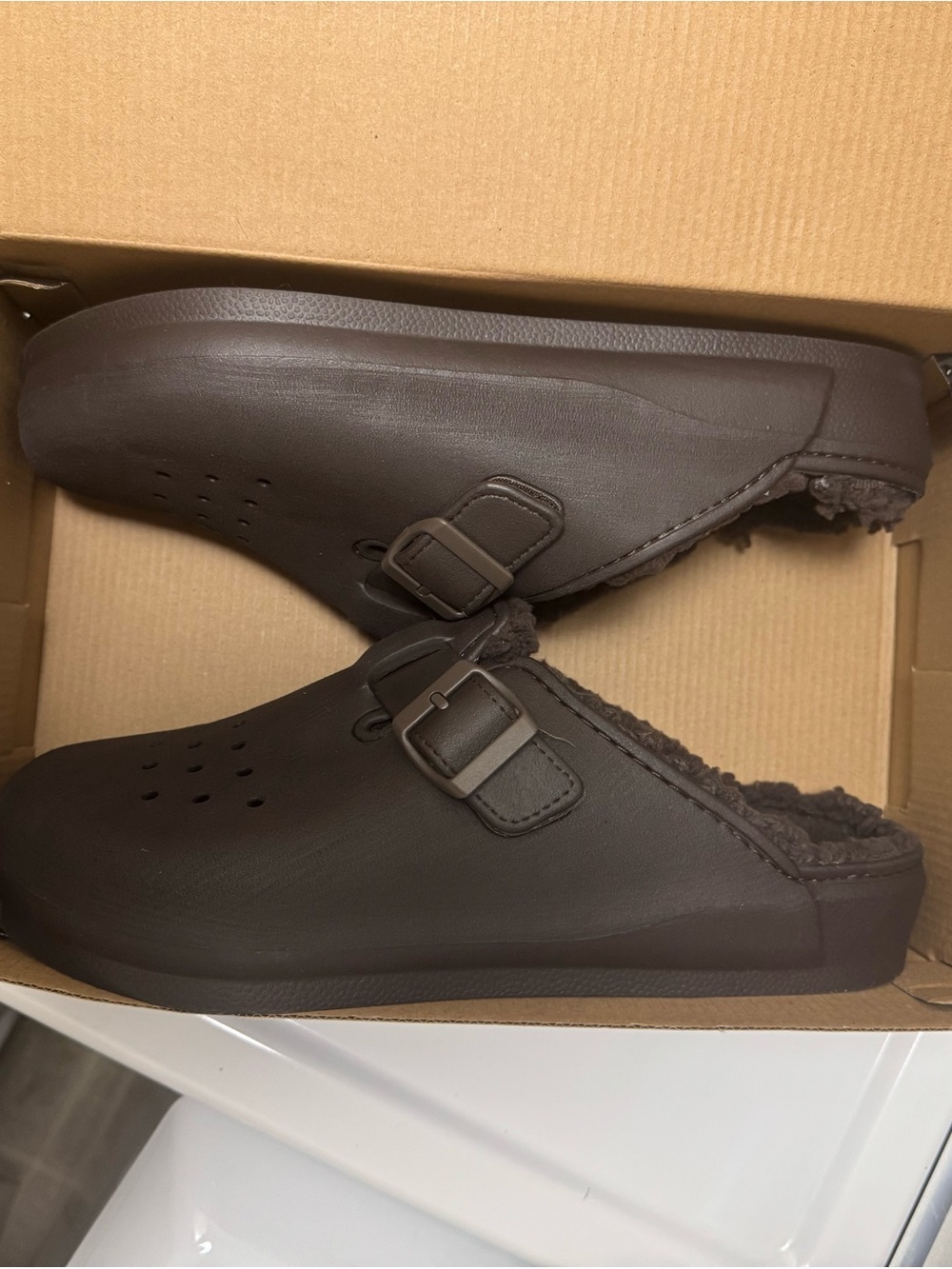 Skechers Foamies mules/clogs brown brand new with tags/box